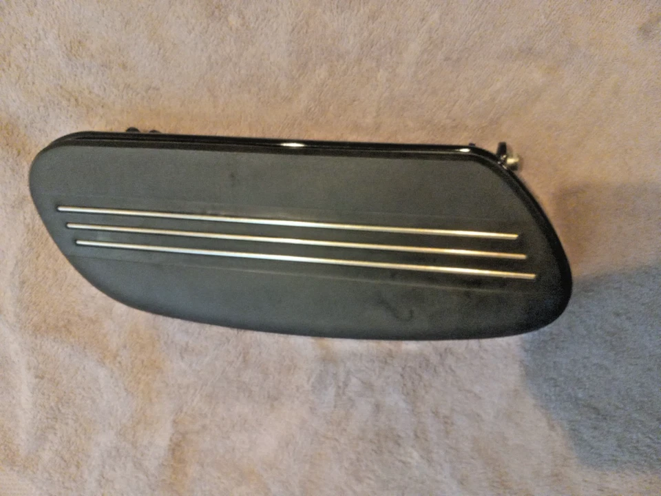 Tableros de piso Harley Streamliner negros + estriberas de pasajero clavija de cambio de freno Foto 3 de 4