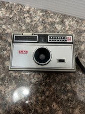 Vintage Kodak Instamatic 104 Camera 70s Decor And Old Film. Untested For Parts
