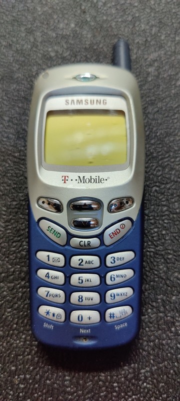 Samsung SGH-R225M Blue/Silver Bar Phone T-Mobile GSM 1900 2G w/ Charger
