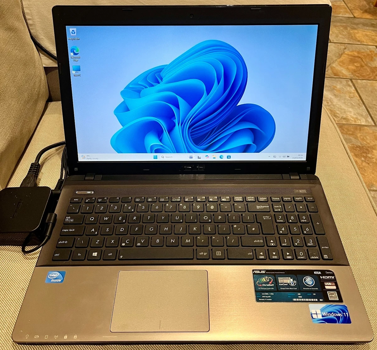 ASUS K55A ノートパソコン（中古） ASUS（エイスース） 中古 ノートパソコン Windows10 新品SSD ASUS K55A