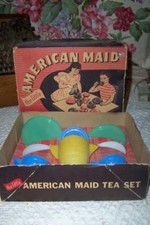 VTG AKRO AGATE AMERICAN MAID Child  s TEA SET TOY DISHES N BOX