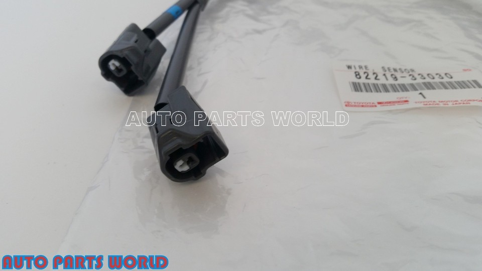 Genuine Lexus Knock Sensor Wire 82219-33030 Genuine Lexus Knock Sensor Wire 82219-33030