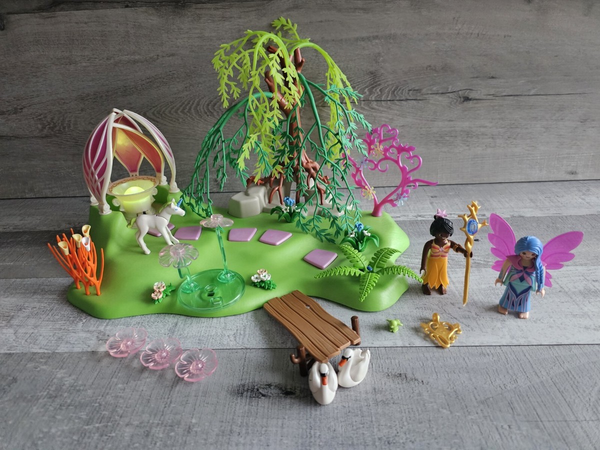 Playmobil Light Up Fairy Island Jewel Fountain Fairies Swans Unicorn 5444  WORKS
