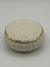 Vtg Aynsley Camellia Bone China Trinket Dresser Powder Box