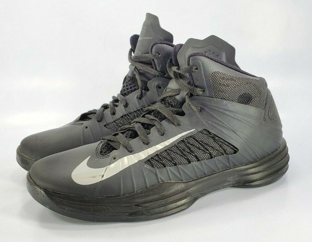 boys nike hyperdunk