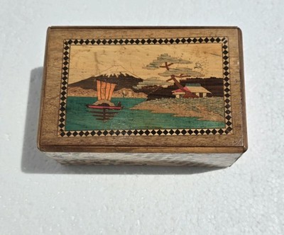 VTG MARQUETRY Wood Wooden Puzzle Sound Box Hand Crafted Hand Painted Japanese