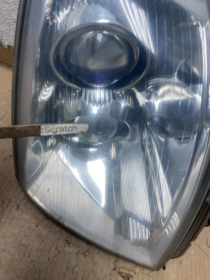 Faro de xenón lateral derecho pasajero Cadillac STS 2005-2011 OEM U2753 DW Foto 4 de 4