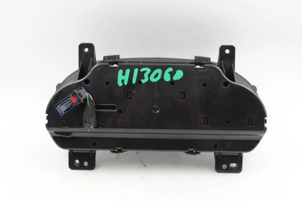 速度表集群 68K 英里 MPH 美国市场适合 2016 雪佛兰 TAHOE 原始设备制造商 #34058 — 第 2/4 张图片