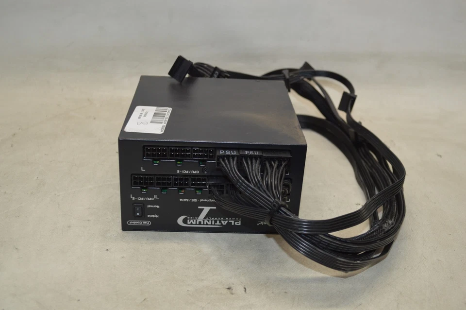 Seasonic Platinum 860 Watt 80+ Plus ATX SS-860XP Power Supply PSU - Image 3 of 4