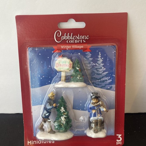 Cobblestone Corners Winter Village Miniatures Christmas Tree 2 Pk 6 Pieces NEW - Picture 5 of 8