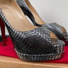 CHRISTIAN LOUBOUTIN ALTADAMA PEWTER SILVER PYTHON PLATFORM PEEP TOE 140cm SZ 39 — photo 4