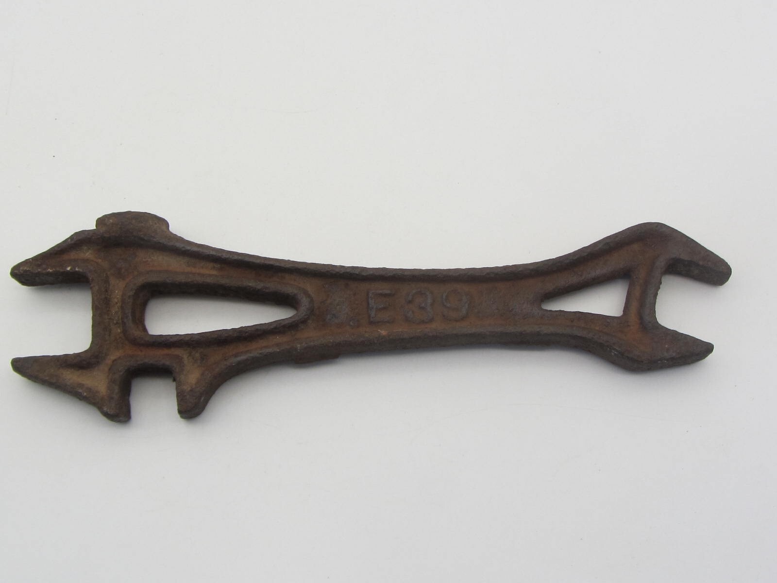 Antique Car, Truck, Wagon or Buggy ? Triple Open End Wrench # E39