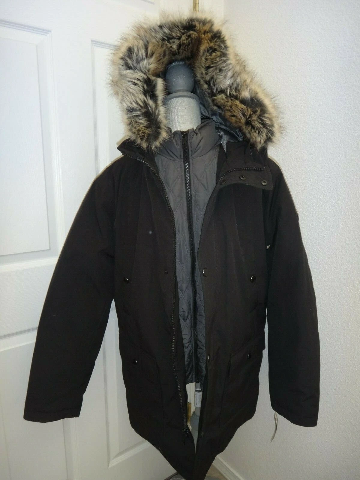 Giacca invernale MICHAEL KORS da uomo bavaglino snorkel parka nera con cappuccio in pelliccia sintetica taglia M
