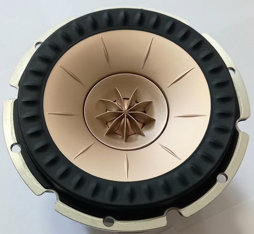 Un nuevo controlador de tweeter KEF LS50 Meta Uni-Q MF/LF y dorado - Imagen 7 de 12