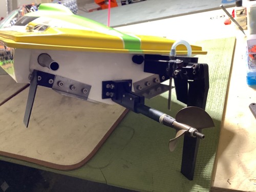 Aquacraft Rio 51z RCMK 27cc Mod Engine - Picture 5 of 13