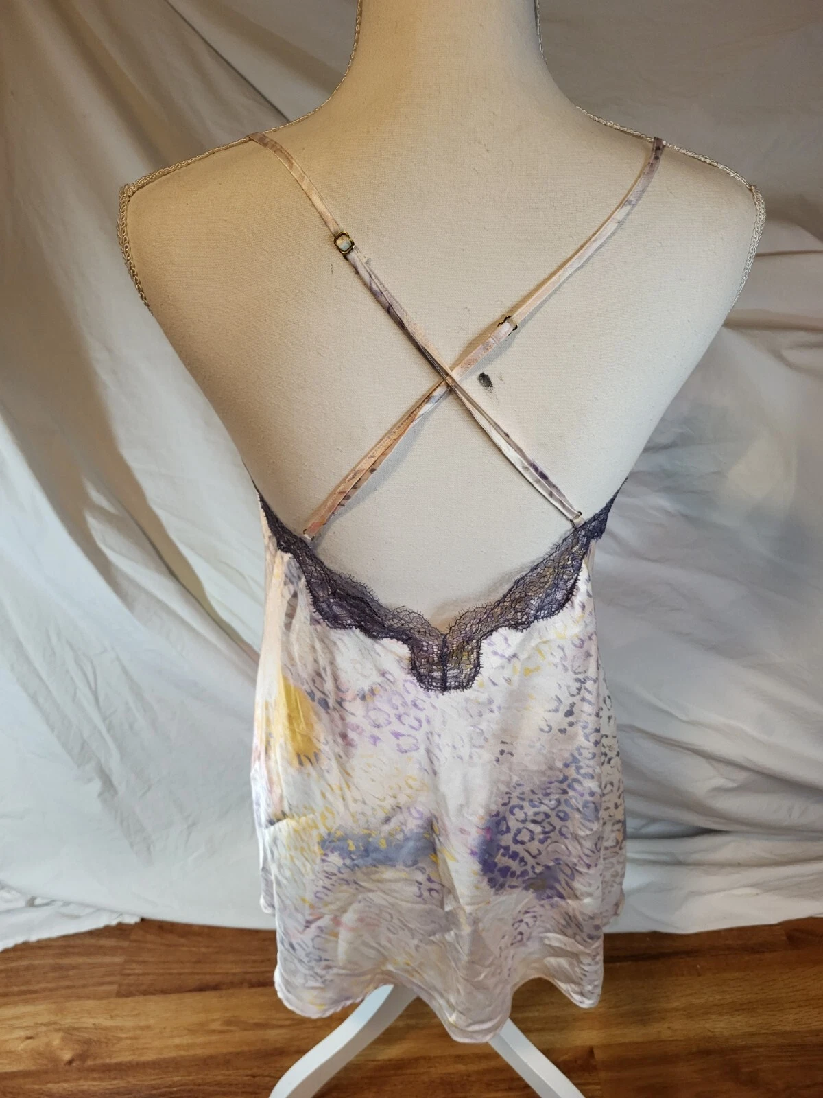 UNDERCOVER Abito slip raso Victorias Secret taglia small lingerie stampa ghepardo pastello