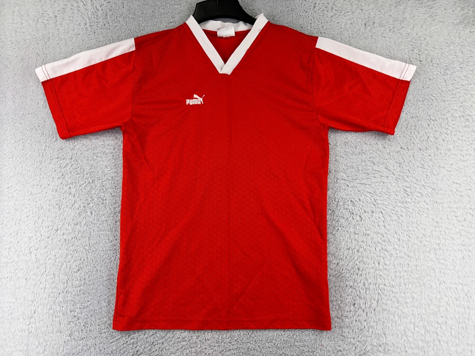 PUMA Soccer Jersey Adult Medium Red White V-Neck Short Sleeve Polyester #1