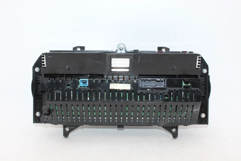 Grupo de velocímetros 48 k millas para Jaguar XJ 2014-2015 OEM #40914 Foto 2 de 4