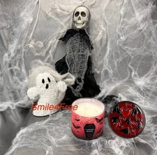 Bath & Body Works Halloween 2025 Vampire Blood 3-Wick Candle LIMITED EDITION Red