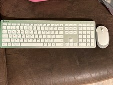 Apple Wireless Keyboard and Magic Mouse Combo A1314/A1296 