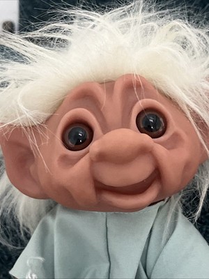 Vintage Dam Things Norfin Troll, 9-in White Hair Doctor Scrubs w