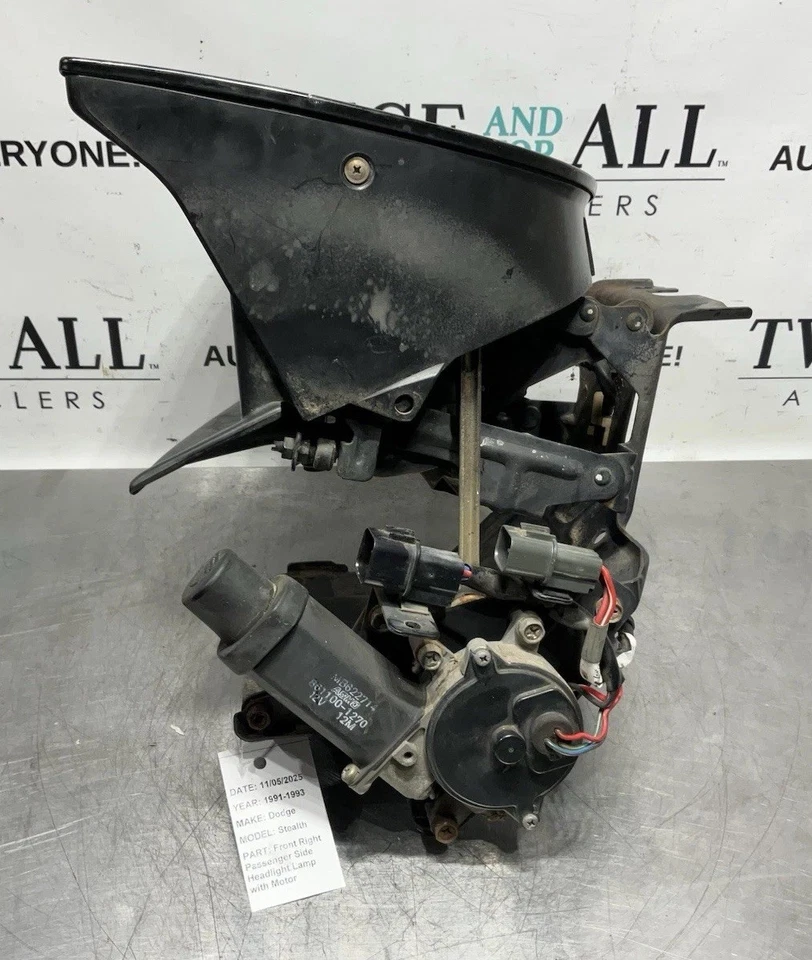 91-93 DODGE STEALTH ПЕРЕДНЕЙ ПРАВОЙ ПАССАЖИРСКОЙ СТОРОНЕ ФАРЫ ЛАМПА W ДВИГАТЕЛЬ ЧЕРНЫЙ OEM - Изображение 2 из 4