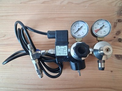 Aquarium CO2 Doppelkammer Druckminderer mit Magnet,Rückschlag und Nadelventil