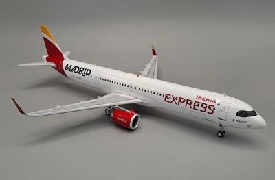 A321-251NX Iberia Express EC-NIF 1:200 Maßstab J Fox Modelle JFA321031