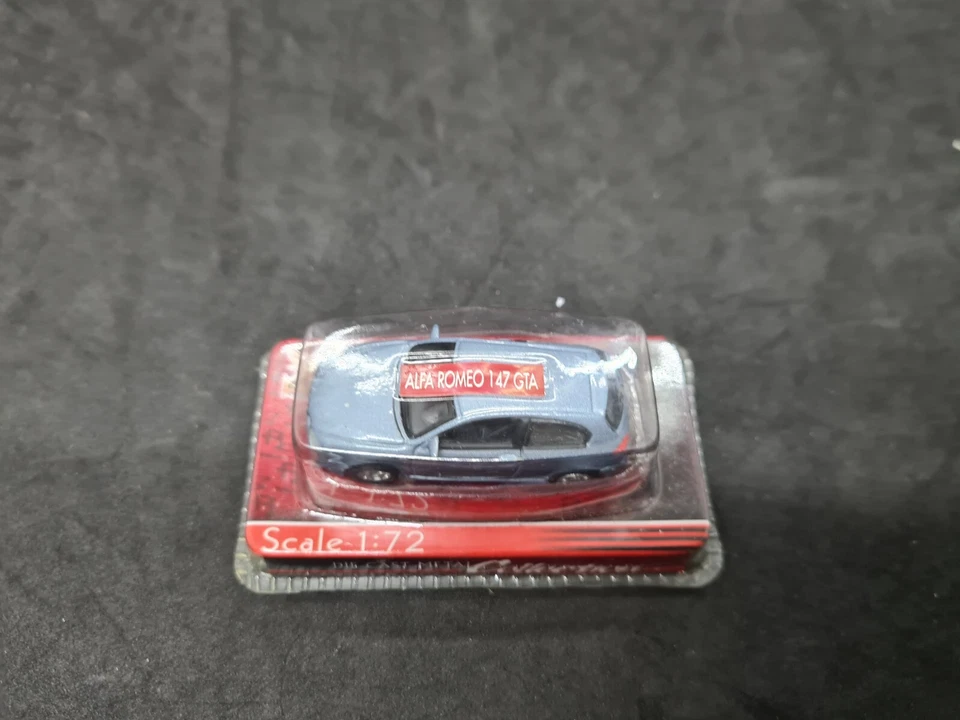 YATMING COLECCIÓN FUNDIDA A PRESIÓN ESCALA 1/72 ALFA ROMEO 147 GTA PLATA AZUL Nuevo en caja Foto 3 de 4