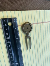 BRAND NEW UNUSED Golf Ball Marker Divot Tool - BRASS TONE