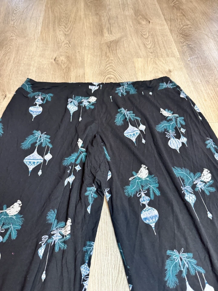 Pantalones para dormir Soma para mujer talla 2XL con estampado floral de pájaros satinado Foto 2 de 4