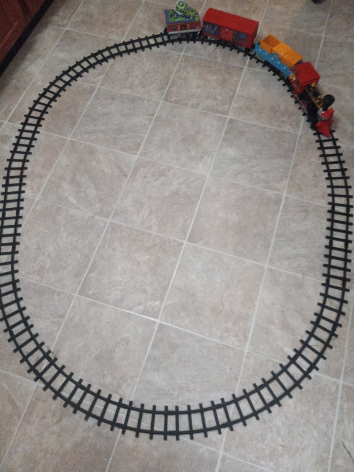 Disney Pixar Lionel 711979 Toy Story Ready to Play Train Set No remote