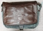 Think Tank Retrospective Leather Series Shoulder Bag ............ LN