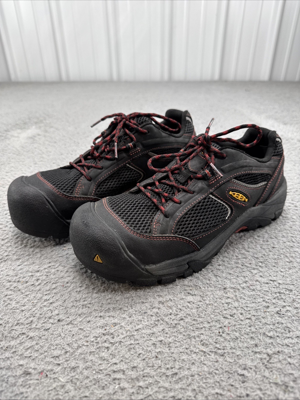 Scarpa Keen Uomo Albany Utility Taglia 8EE Nera EH Punta di Sicurezza Lavoro Usata