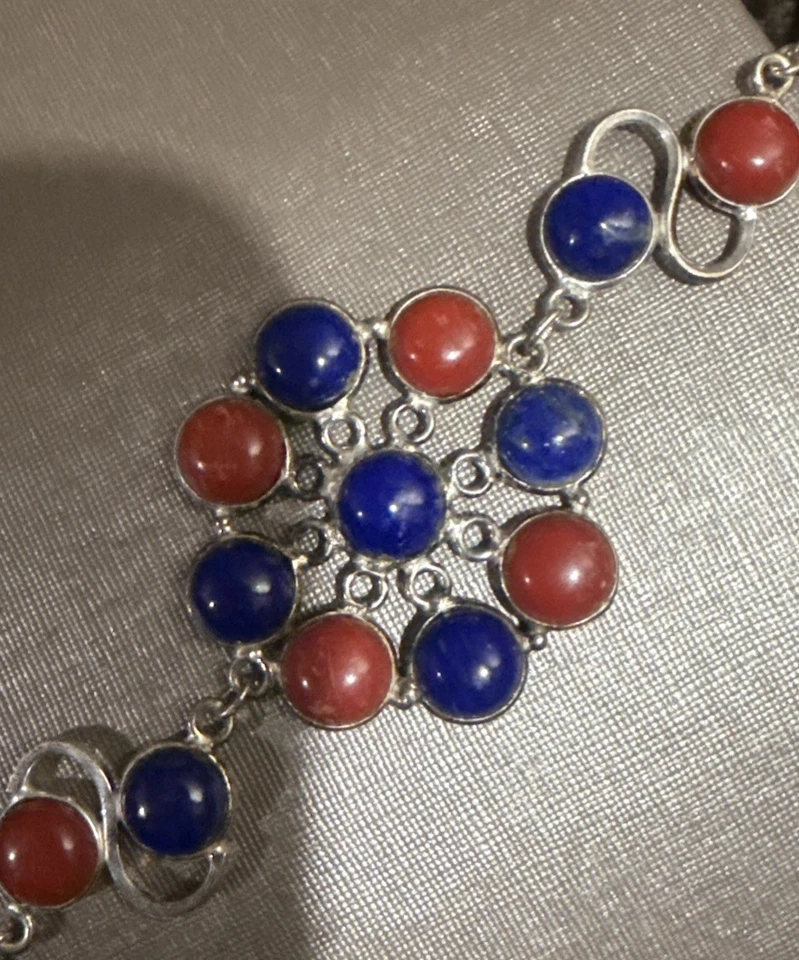VINTAGE 925 Sterling Silver Blue Lapis And Coral  Bracelet 8  Inches - Image 3 of 4