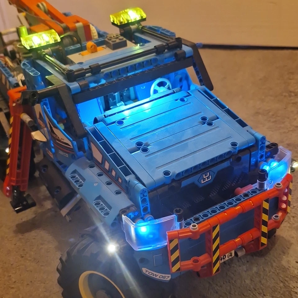 LEGO Technic 8285 Tow Truck, photo 1 of 5