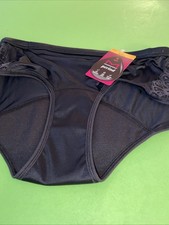 NEW MAIDENFORM BLACK LIGHT PERIOD HIPSTER / SIZE 5 / SMALL/ MSRP 16