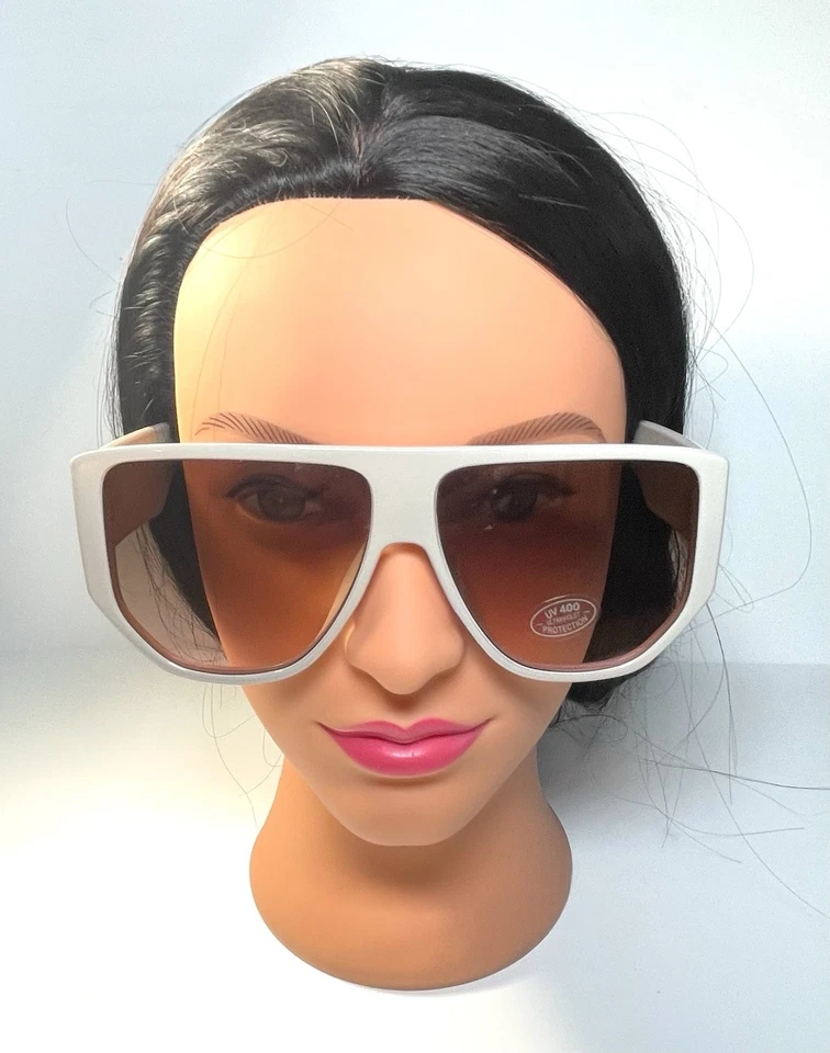 NEW XOXO Beige Large Aviator Style Designer 55927 Sunglasses + Case - Image 3 of 4