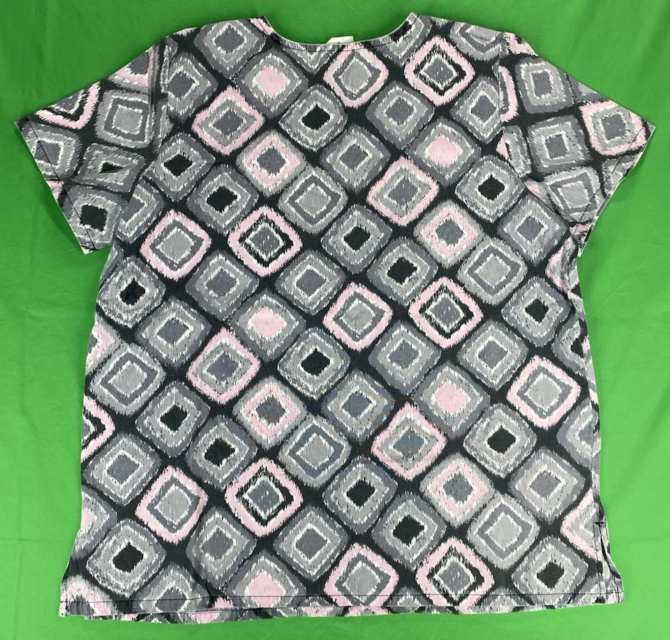 Medium Pink Black Patterned Tafford Scrub Shirt - Image 3 of 4