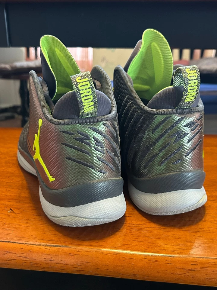 Talla 10.5 - Jordan Super.Fly 5 Gris Foto 4 de 4