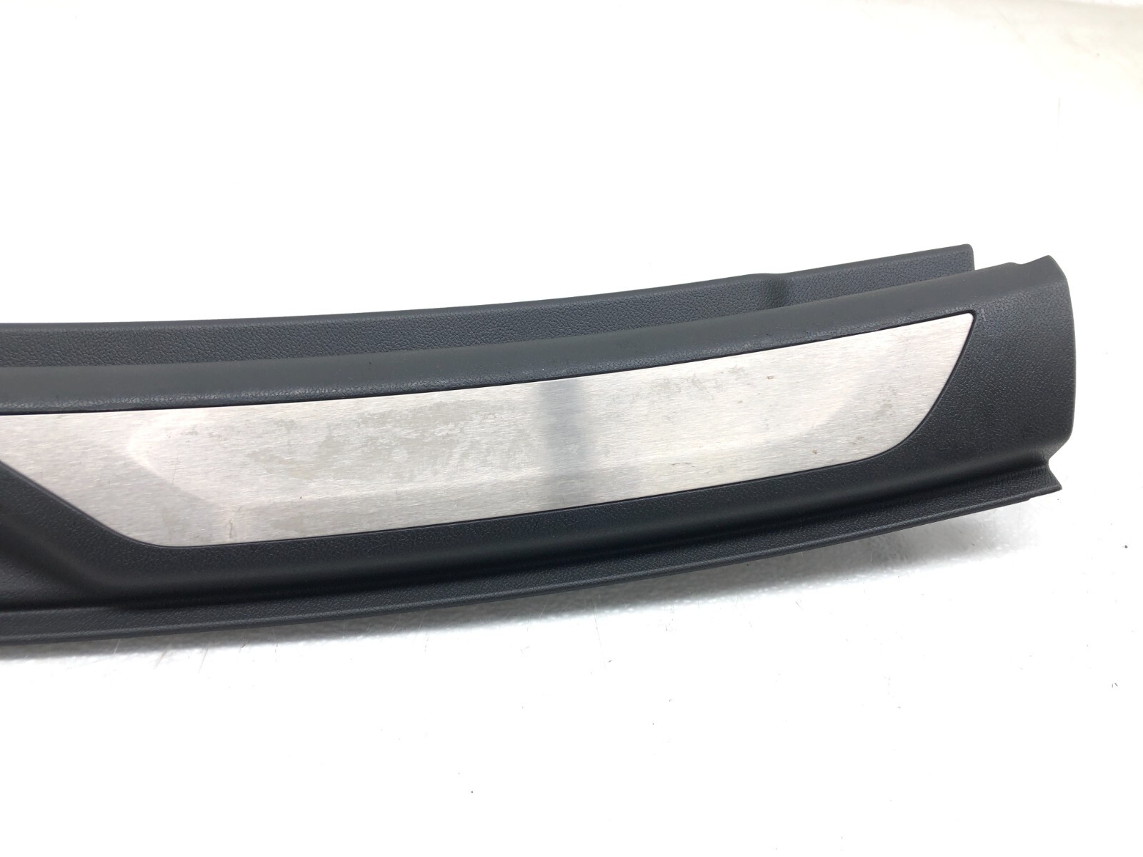 2017-2024 MASERATI LEVANTE REAR TRUNK SILL SCUFF PLATE TRIM COVER OEM