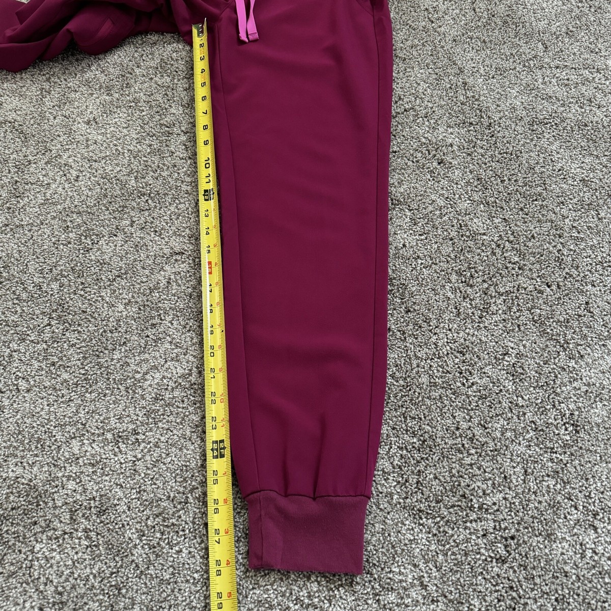 FIGS Zamora 2.0 Jogger Scrub Pants Dark Magenta W18SW2005 PO FIGS Zamora 2.0 Jogger Scrub Pants Dark Magenta W18SW2005 PO