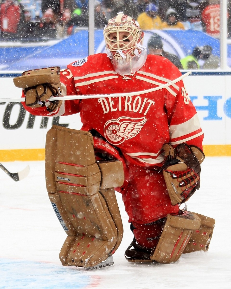 Jimmy Howard 2014 Winter Classic Detroit Red Wings 8x10 NHL Hockey