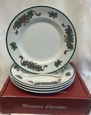 4 Johnson Brothers VICTORIAN CHRISTMAS SALAD PLATES,  New in Box   Retired 7 3/4