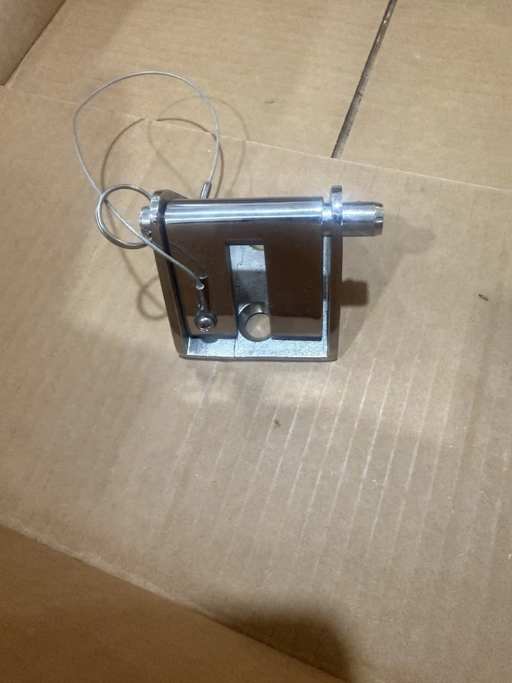 SEA-DOG LINE 321825-1 不锈钢链条挡泥板 5/16 英寸 - 3/8 英寸 321825-1 — 第 2/4 张图片