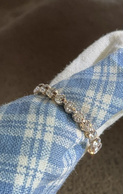 Кольцо вечности с плавающим бриллиантом из розового золота с голубым нилем.  Размер 5,5. .92 карата - Изображение 2 из 4