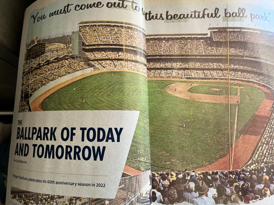 2022 LOS ANGELES DODGERS YEARBOOK JACKIE ROBINSON TRIBUTE VIN SCULLY L.A. - Image 2 of 3
