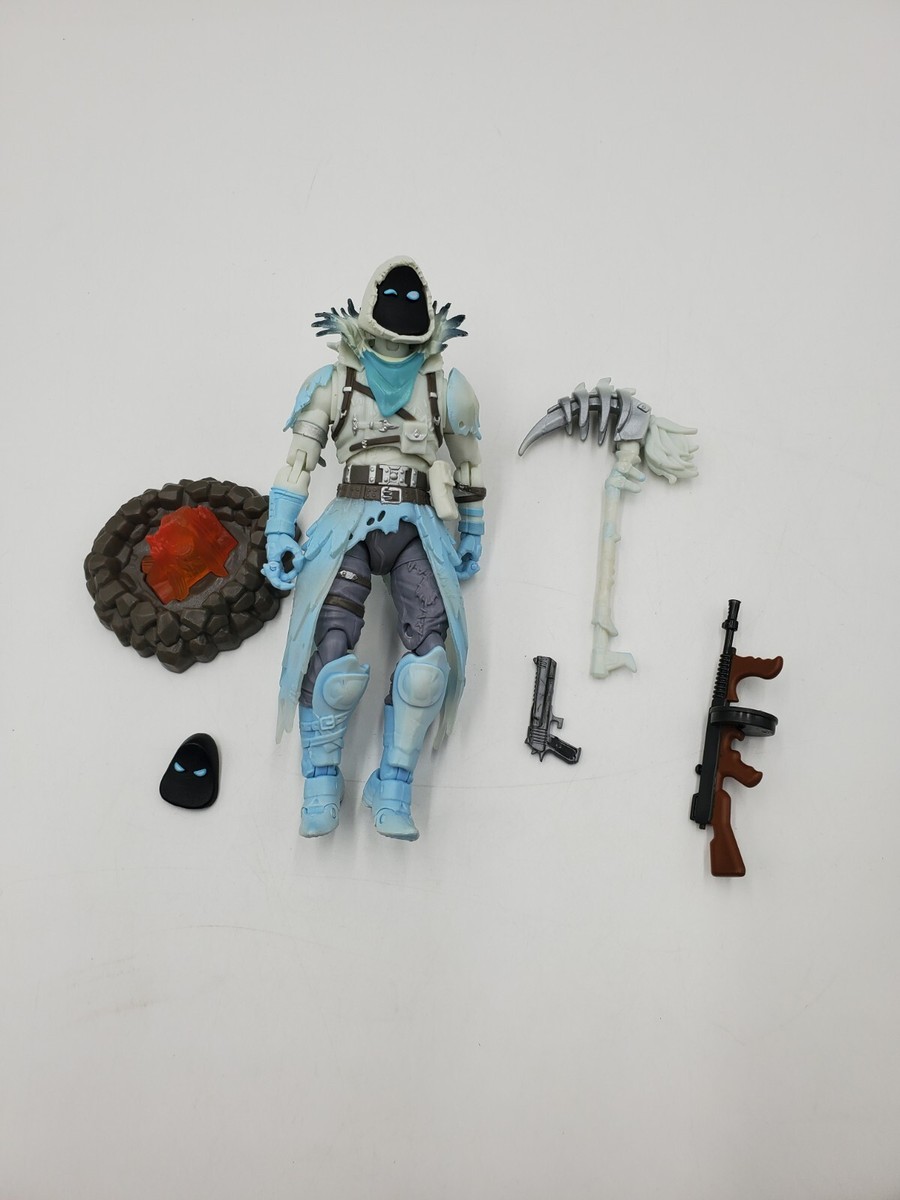 Fortnite Frozen Raven フィギュア legendary Amazon.com: Fortnite Legendary Series 6in Figure Pack