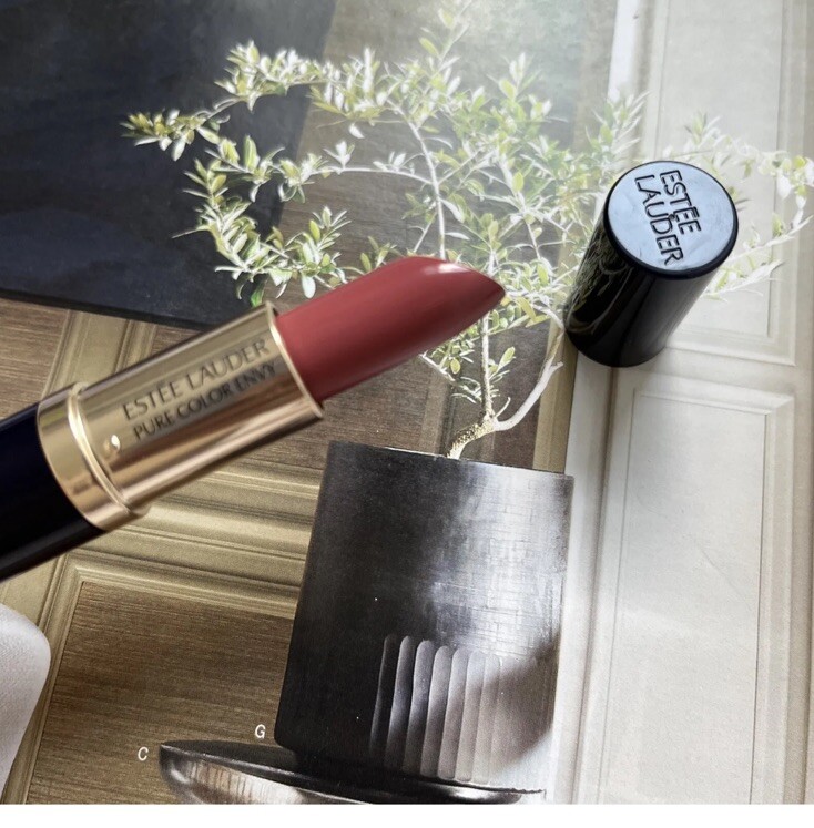 Estee Lauder Pure Color Envy Matte Lipstick ~ 441 Rose Tea ~ 3.5 g