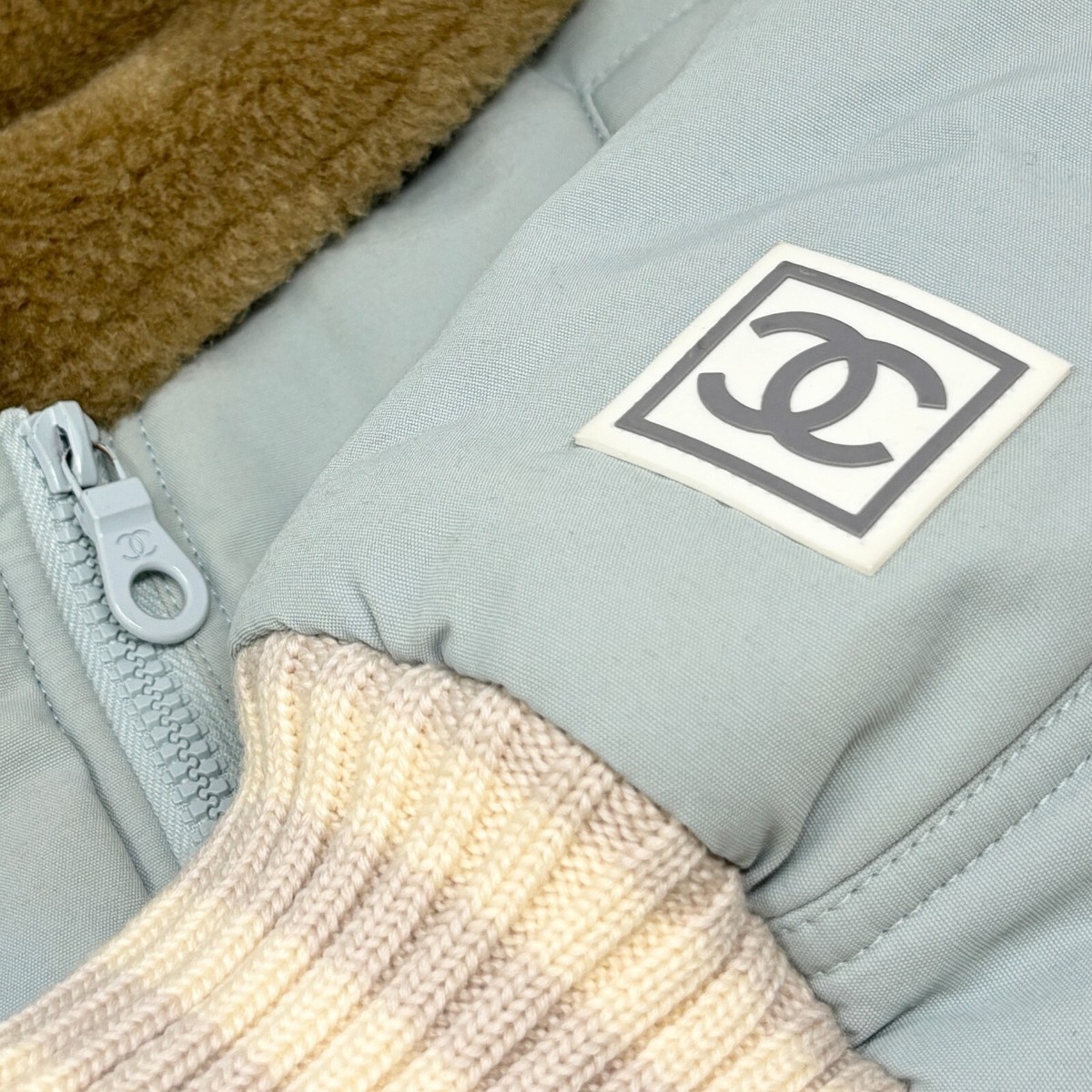 ジャケット・アウター chanel sport puffer jacket $_57.JPG?set_id=880000500F